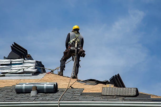 Professional Roofing technician working in Weston, OR